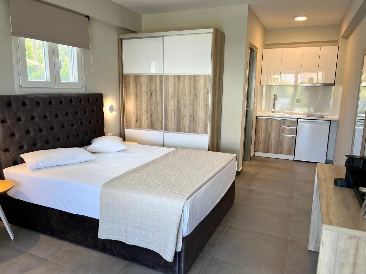 Astra Sarti Luxury Suites Екстер'єр фото